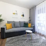 Apartman Blue Mare Sunny Bliss Polanki Klonowa, 350m Beach, Pool, Sauna, Gym