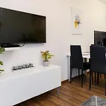 Apartman Blue Mare Sunny Bliss Polanki Klonowa, 350m Beach, Pool, Sauna, Gym Kołobrzeg