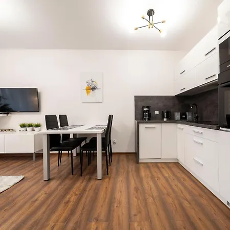 Sunny Bliss Polanki Klonowa, 350m Beach, Pool, Sauna, Gym *