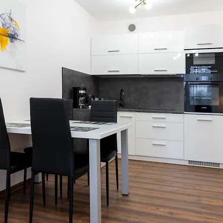 Apartament Sunny Bliss Polanki Klonowa, 350m Beach, Pool, Sauna, Gym